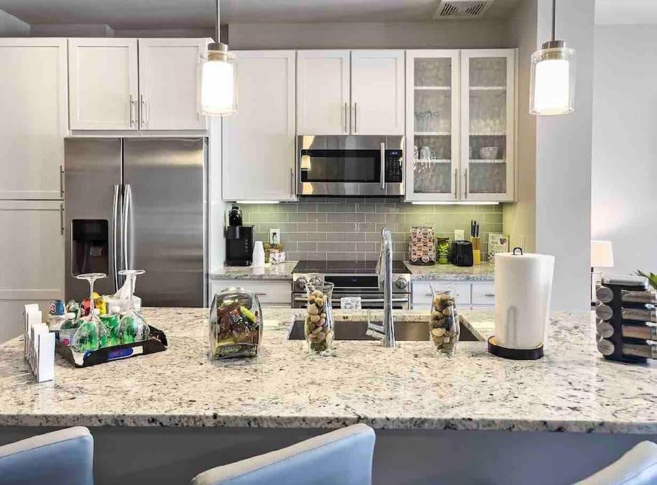 Modern Midtown Oasis Appartamento *